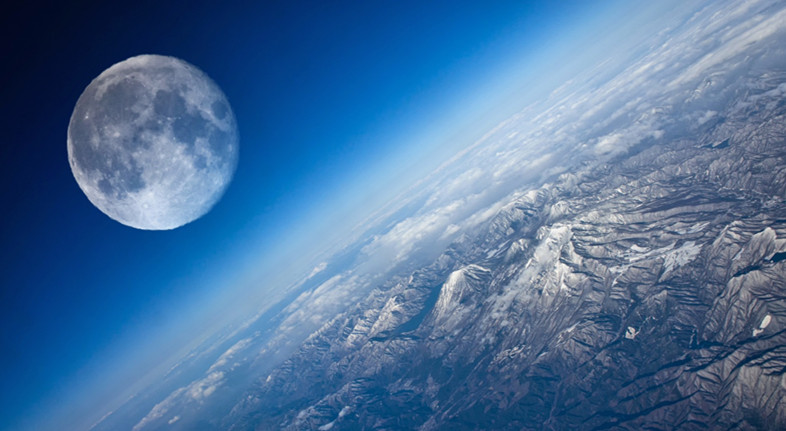 月球与地球的距离