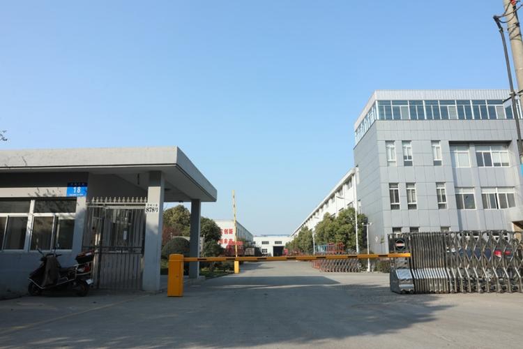 工厂大门里面的风水怎么布置